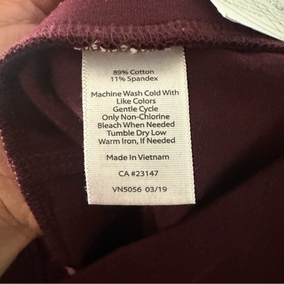 T by Talbots Burgundy Straight-Leg Pants with Zip Pockets Size Small NWT - Picture 10 of 11